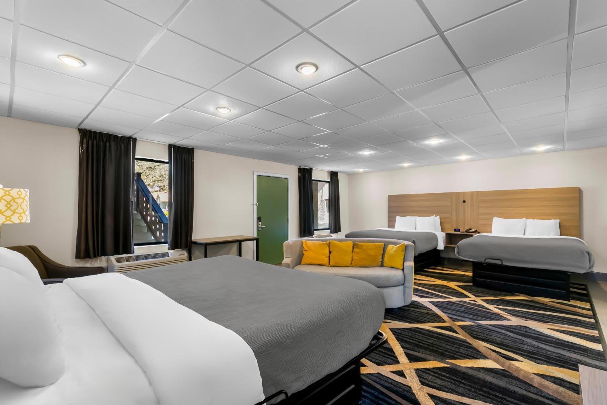 Quality Inn Downtown Хелен Экстерьер фото